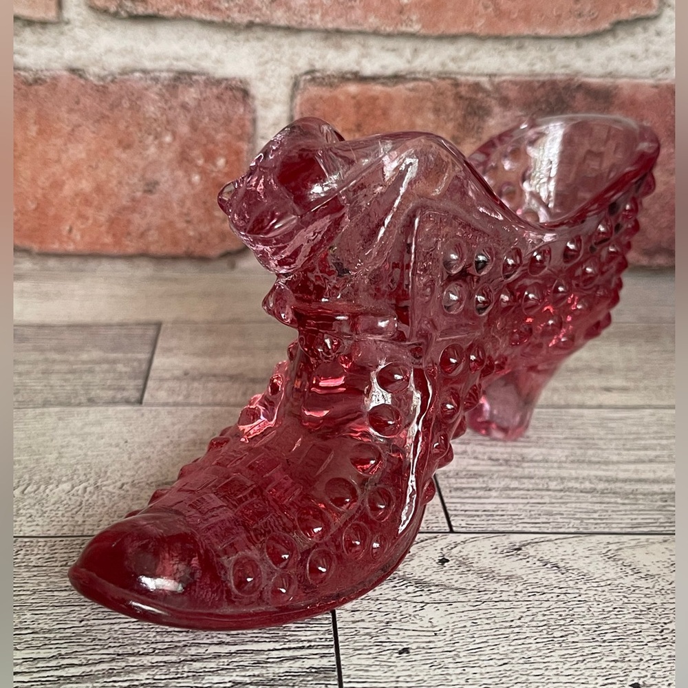 Fenton glass slipper Raspberry Pink - Picture 3 of 13